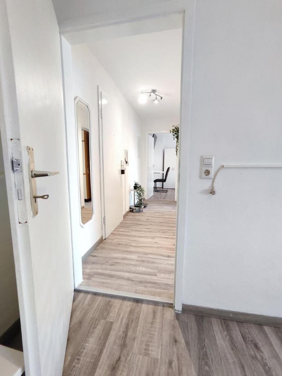 New High Speed Wifi - Elegantes 2 Schlafzimmer Apart Mit 3 Betten Pforzheim Eksteriør billede